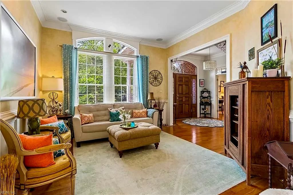 220 Olde Pond LN, YORKTOWN VA 23693 thumb 6