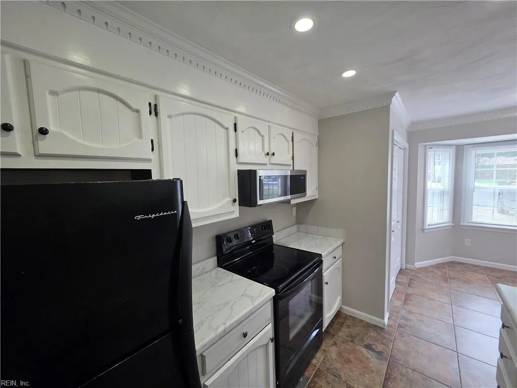 13 Colonial WAY, CHESAPEAKE VA 23325 thumb 12