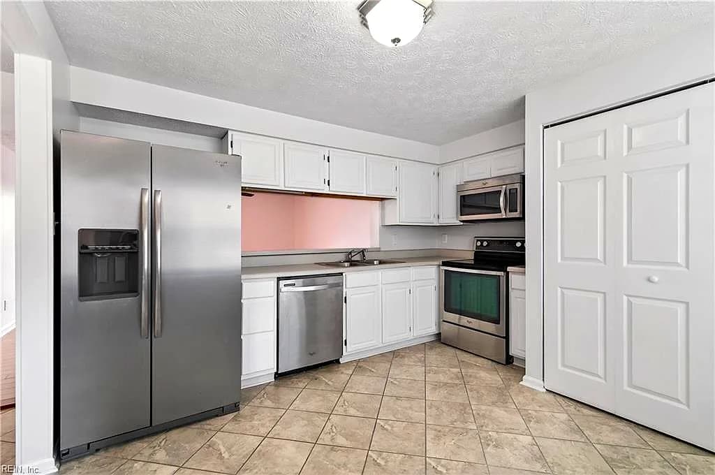 8 Lucinda CT, HAMPTON VA 23666 thumb 8