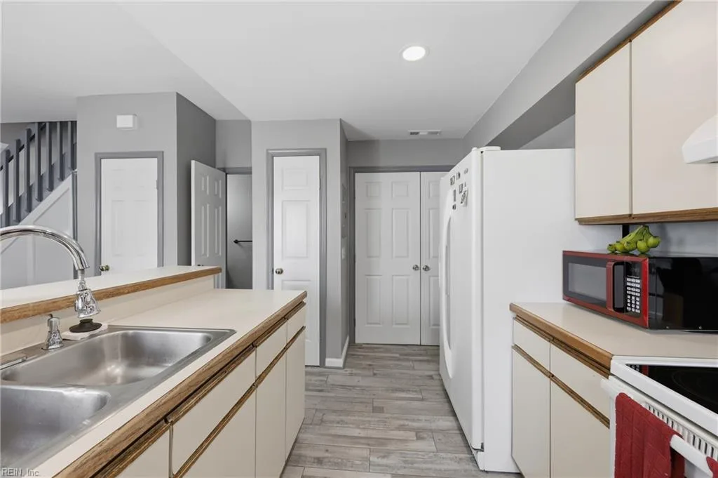 4630 Georgetown PL, VIRGINIABEACH VA 23455 thumb 12