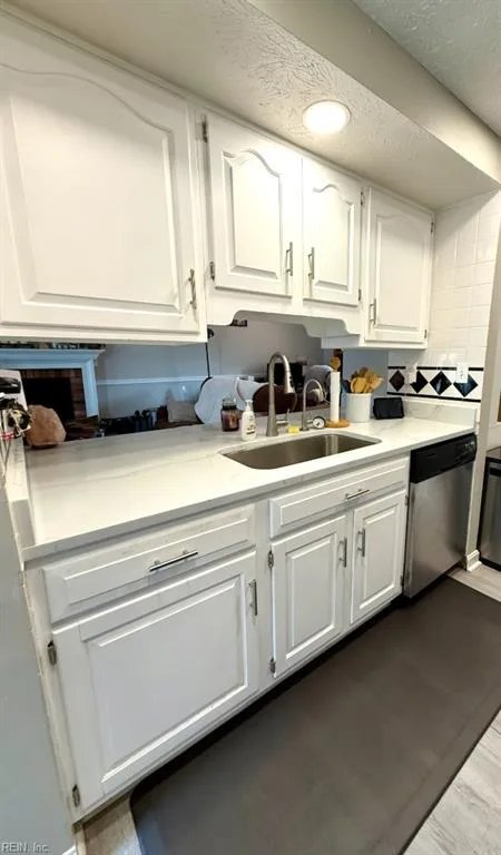 220 Rockingham DR, NEWPORTNEWS VA 23601 thumb 12