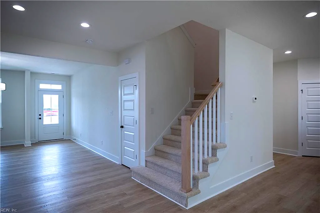 1017 Dam Neck RD, VIRGINIABEACH VA 23454 thumb 11