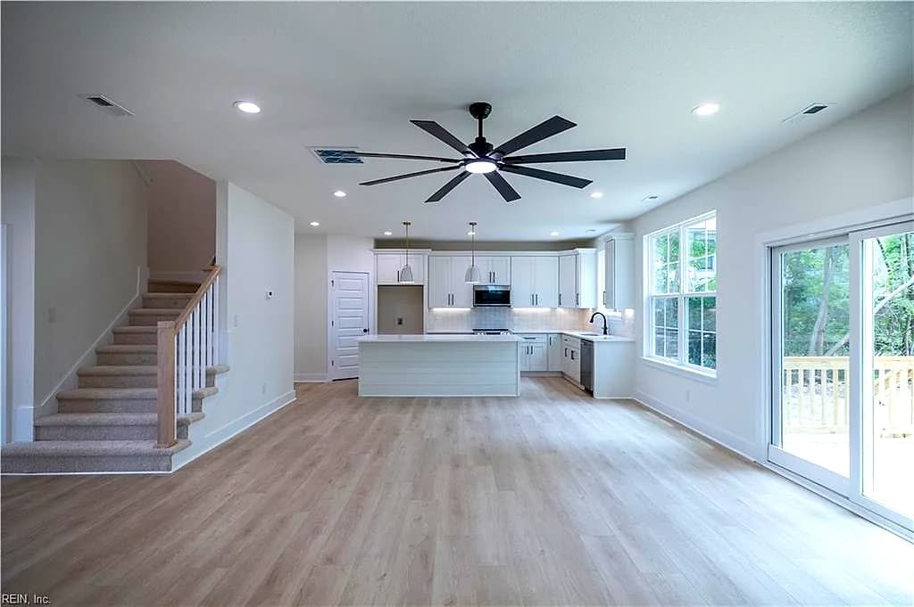 1017 Dam Neck RD, VIRGINIABEACH VA 23454 thumb 12