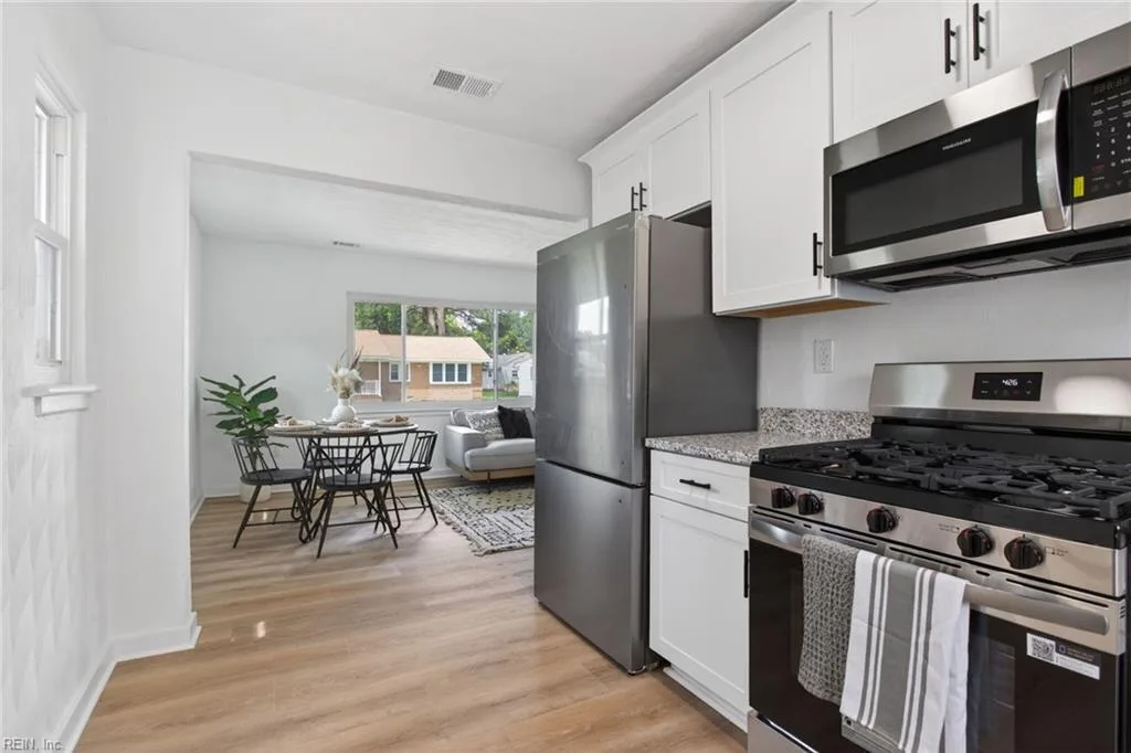 402 Orton ST, PORTSMOUTH VA 23701 thumb 12