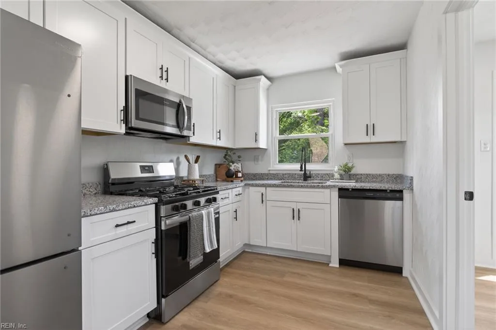 402 Orton ST, PORTSMOUTH VA 23701 thumb 10