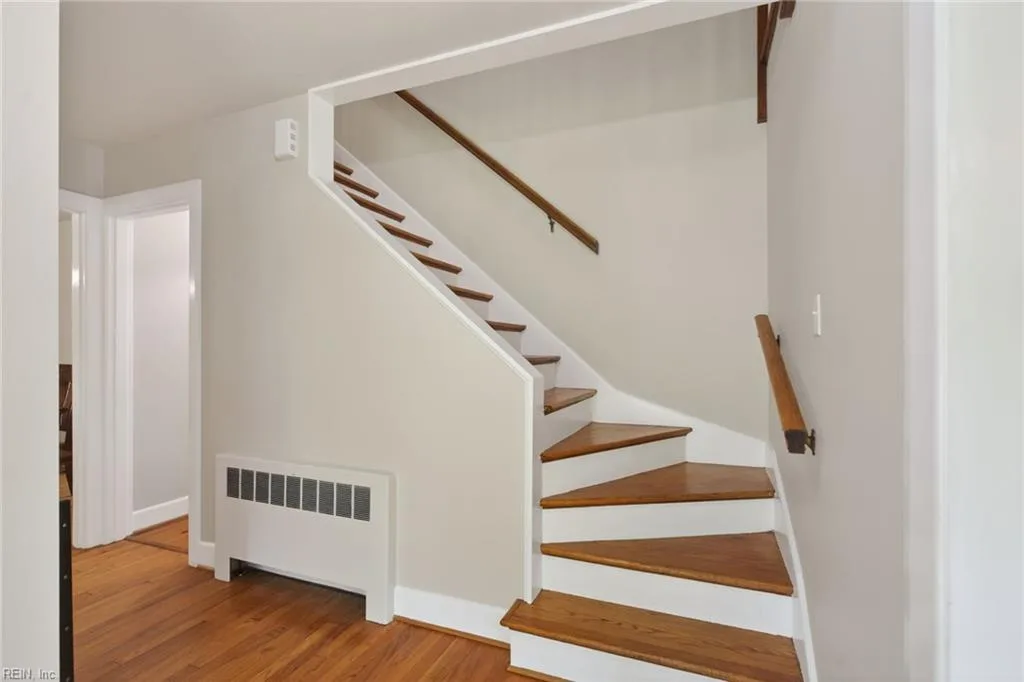 16 Oakland DR, NEWPORT NEWS VA 23601 thumb 9