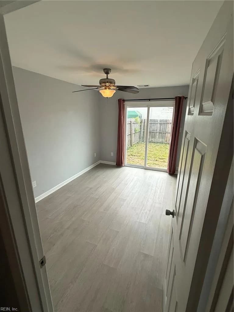 4153 Macarthur RD, VIRGINIA BEACH VA 23453 thumb 12