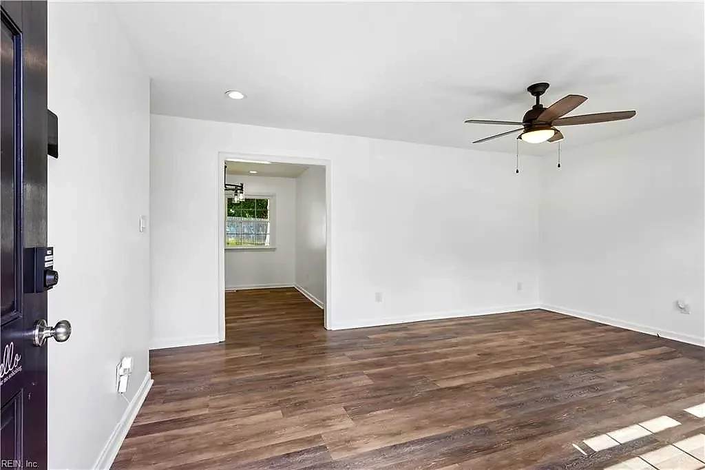 903 Sumter DR, NEWPORTNEWS VA 23608 thumb 6