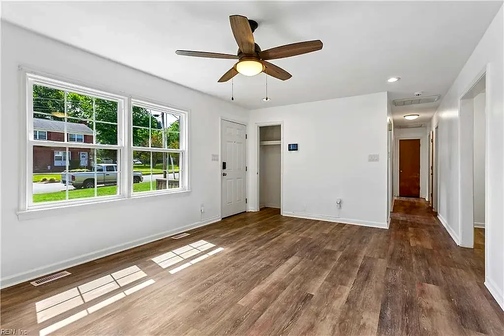 903 Sumter DR, NEWPORTNEWS VA 23608 thumb 9