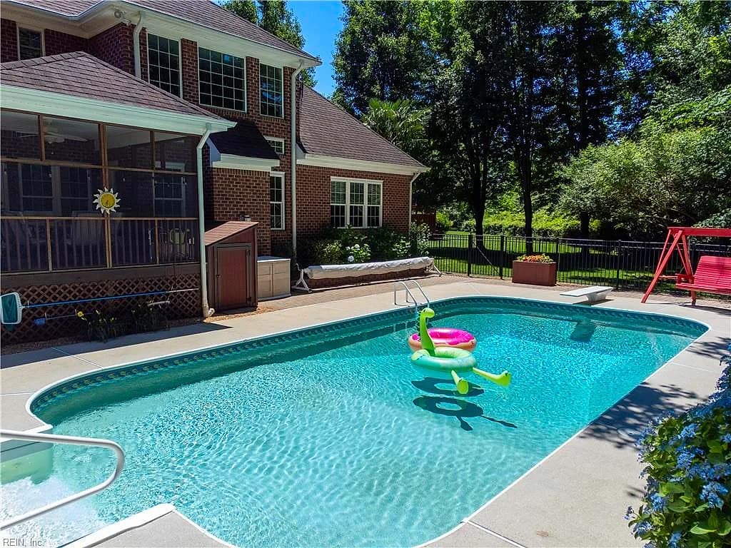 1500 Theodora CT, CHESAPEAKE VA 23322 - Photo 3
