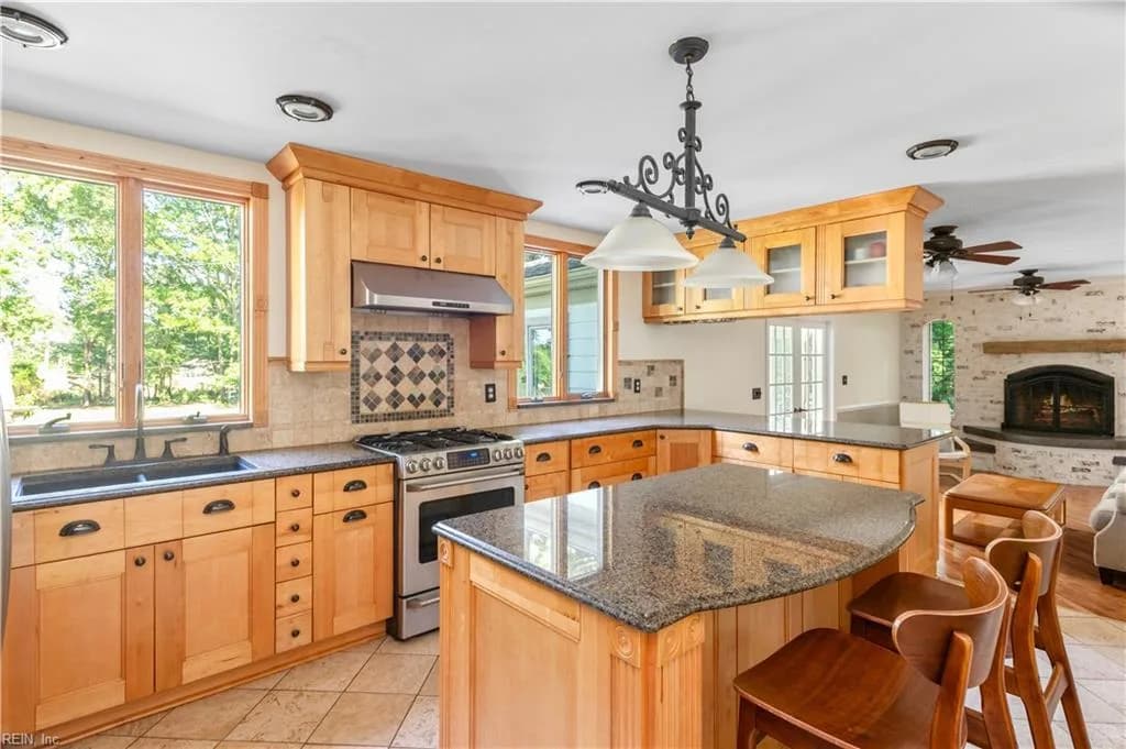 8 Ventnor VW, CARROLLTON VA 23314 thumb 6