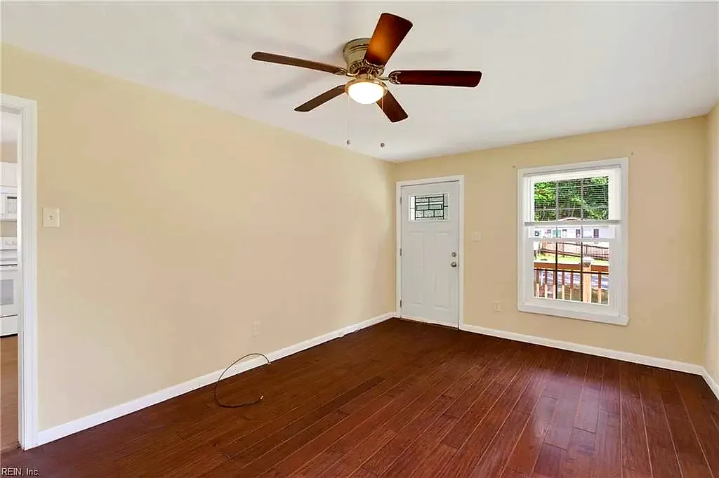5001 Clifton ST, CHESAPEAKE VA 23321 thumb 7