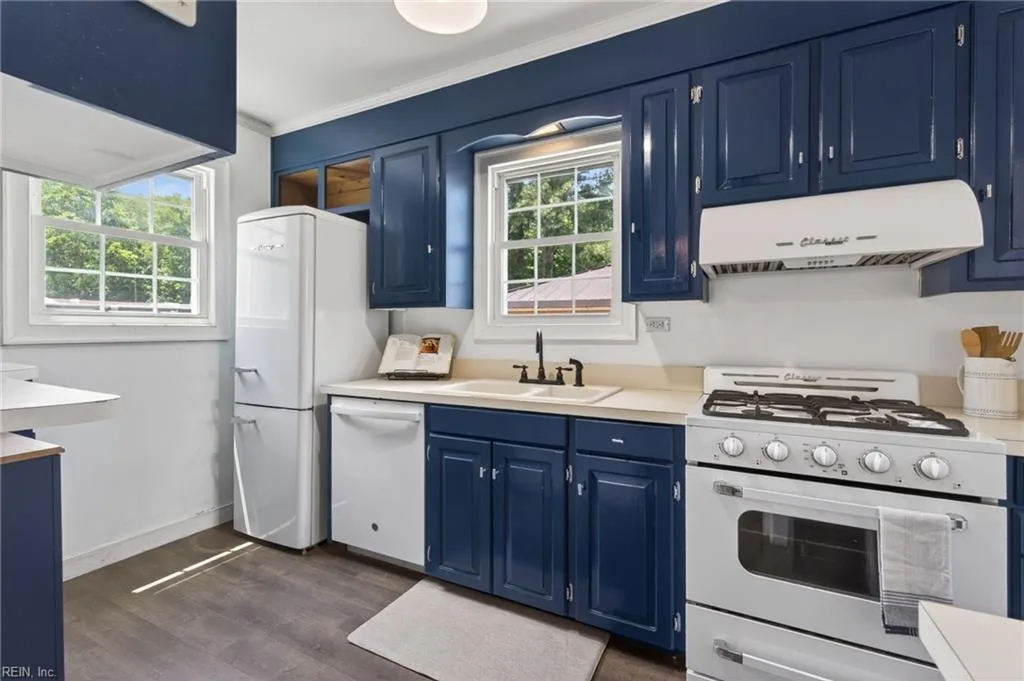 26 N Court ST, WINDSOR VA 23487 thumb 10