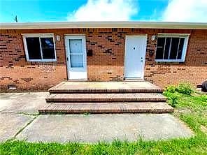 3872 Wake CIR #A, NORFOLK VA 23518 - Photo 2