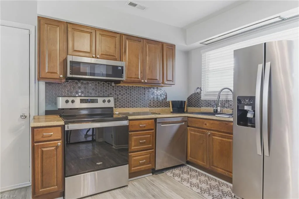 1061 Tall Oak DR, VIRGINIABEACH VA 23462 thumb 12