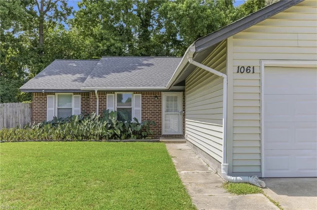 1061 Tall Oak DR, VIRGINIABEACH VA 23462 - Photo 4