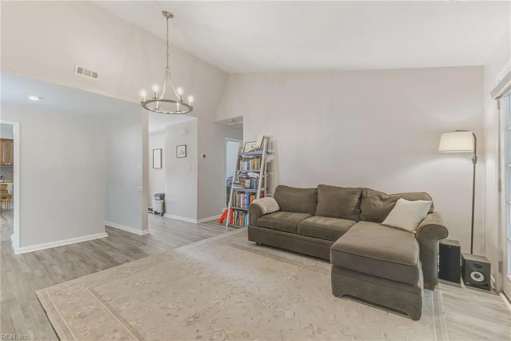 1061 Tall Oak DR, VIRGINIABEACH VA 23462 thumb 8