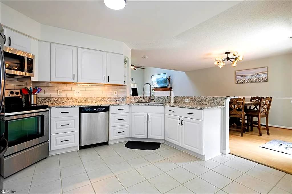 802 Thimbleby DR, NEWPORT NEWS VA 23608 thumb 9