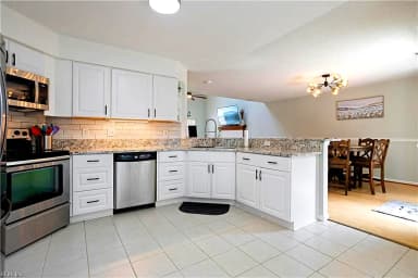 802 Thimbleby DR, NEWPORT NEWS VA 23608 thumb 9
