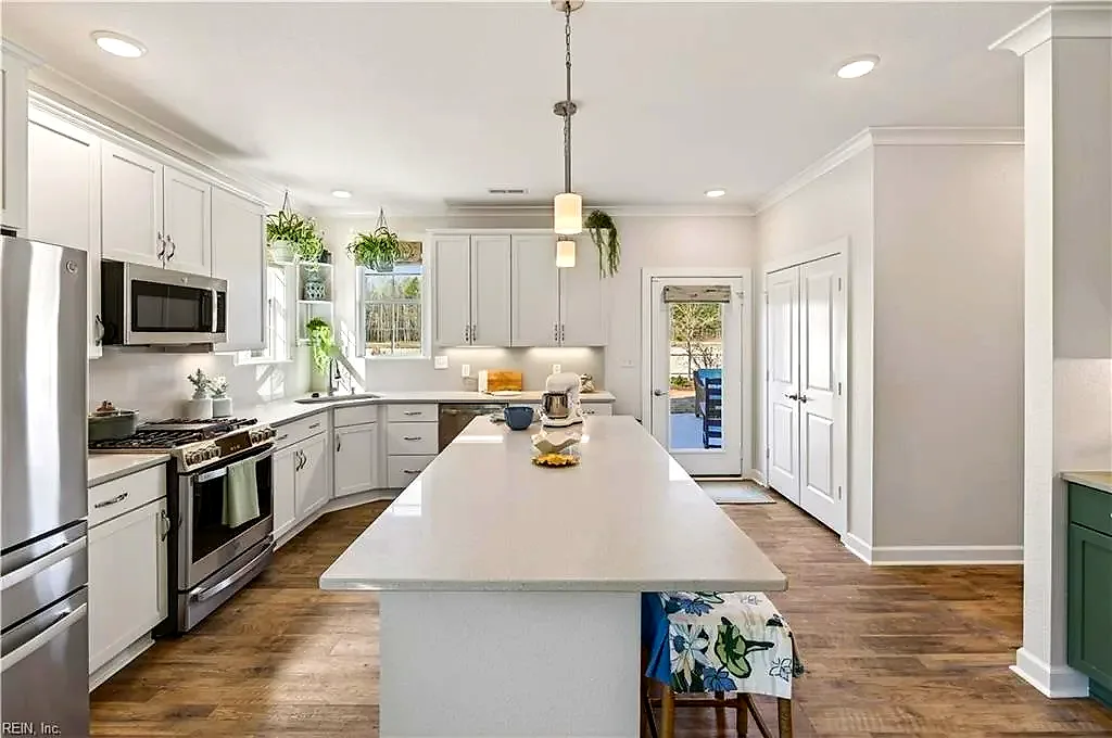 2039 Charwood DR, CHESAPEAKE VA 23320 thumb 12