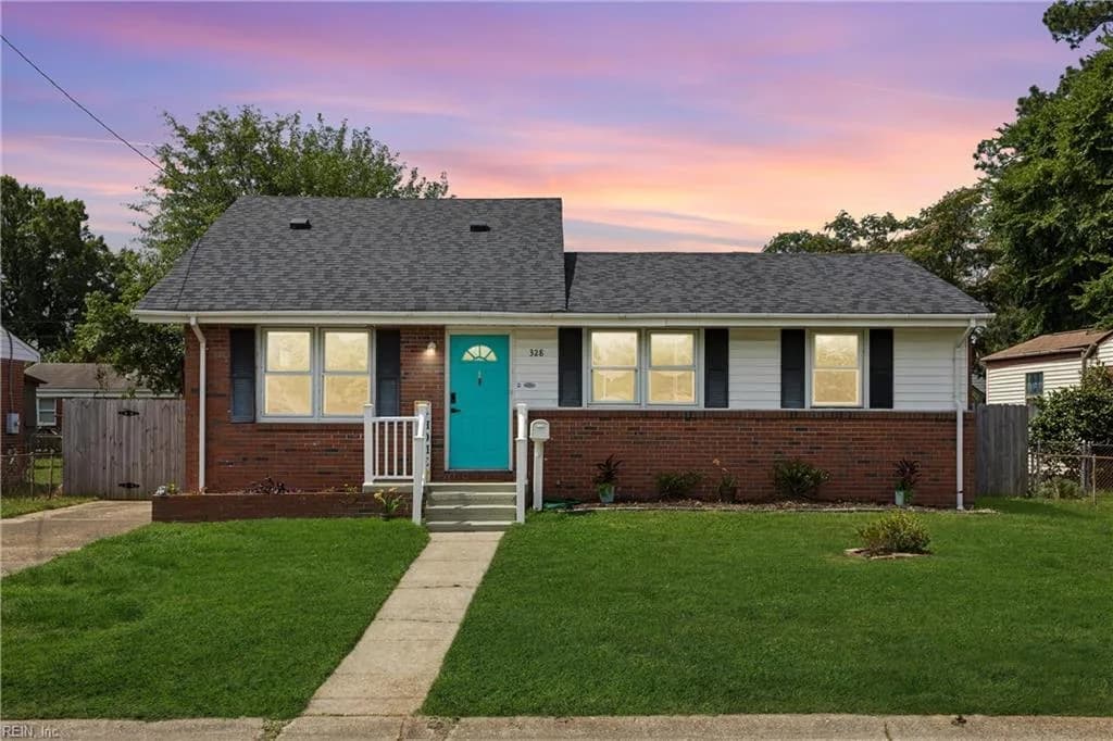 328 Velva DR, CHESAPEAKE VA 23325 - Main photo