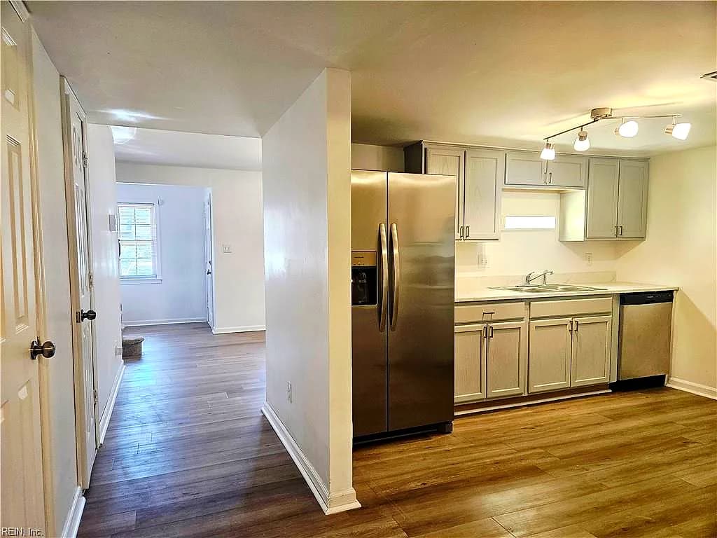 14569 Old Courthouse WAY #D, NEWPORT NEWS VA 23608 thumb 11