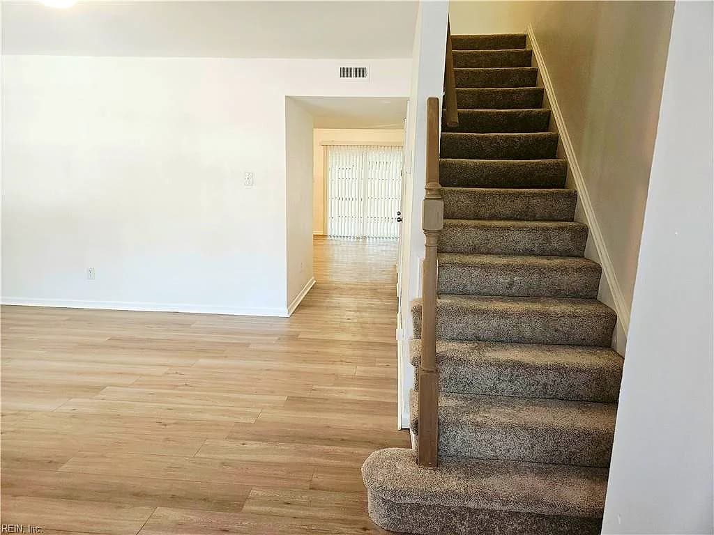 14569 Old Courthouse WAY #D, NEWPORT NEWS VA 23608 thumb 7