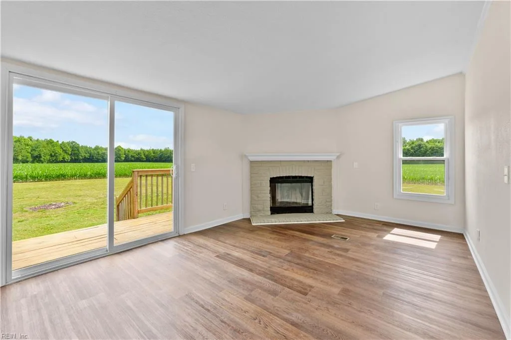 11115 Dunston DR, WINDSOR VA 23487 - Photo 5