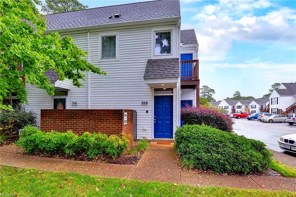 526 Ironwood DR, YORKTOWN VA 23693 - Photo 4