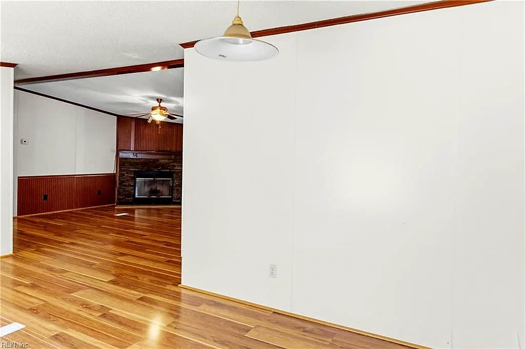 7695 Wagon  Run RD, GLOUCESTER VA 23061 thumb 8