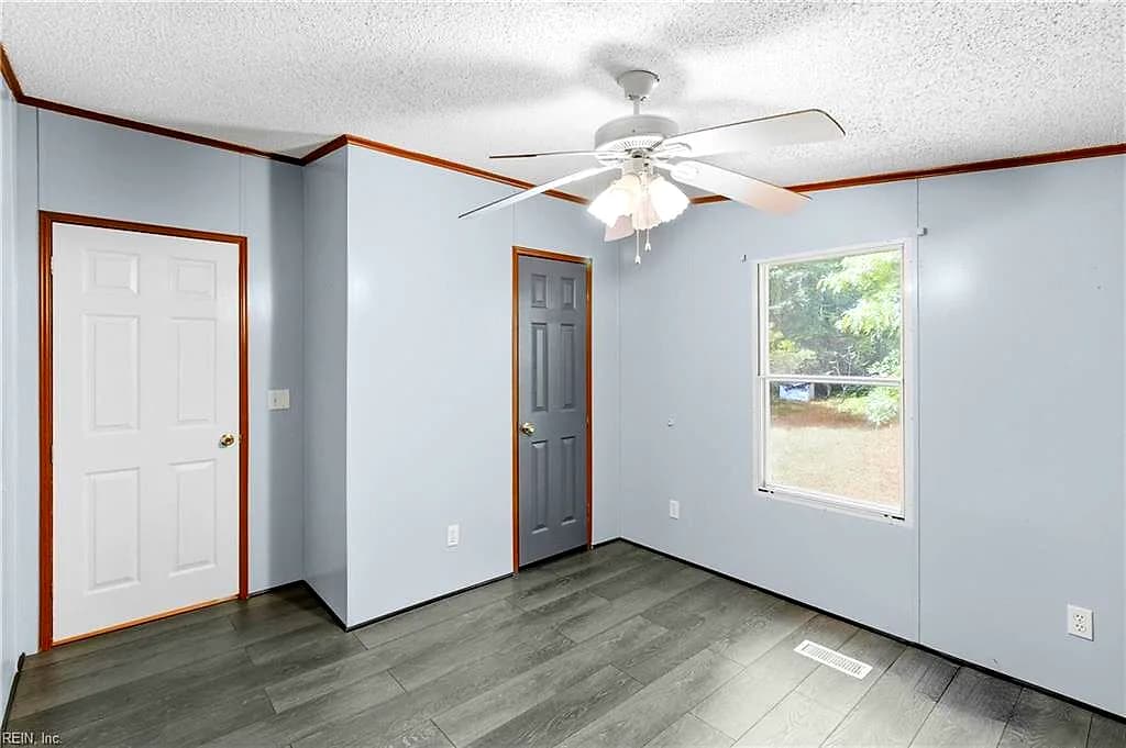 7695 Wagon  Run RD, GLOUCESTER VA 23061 thumb 10