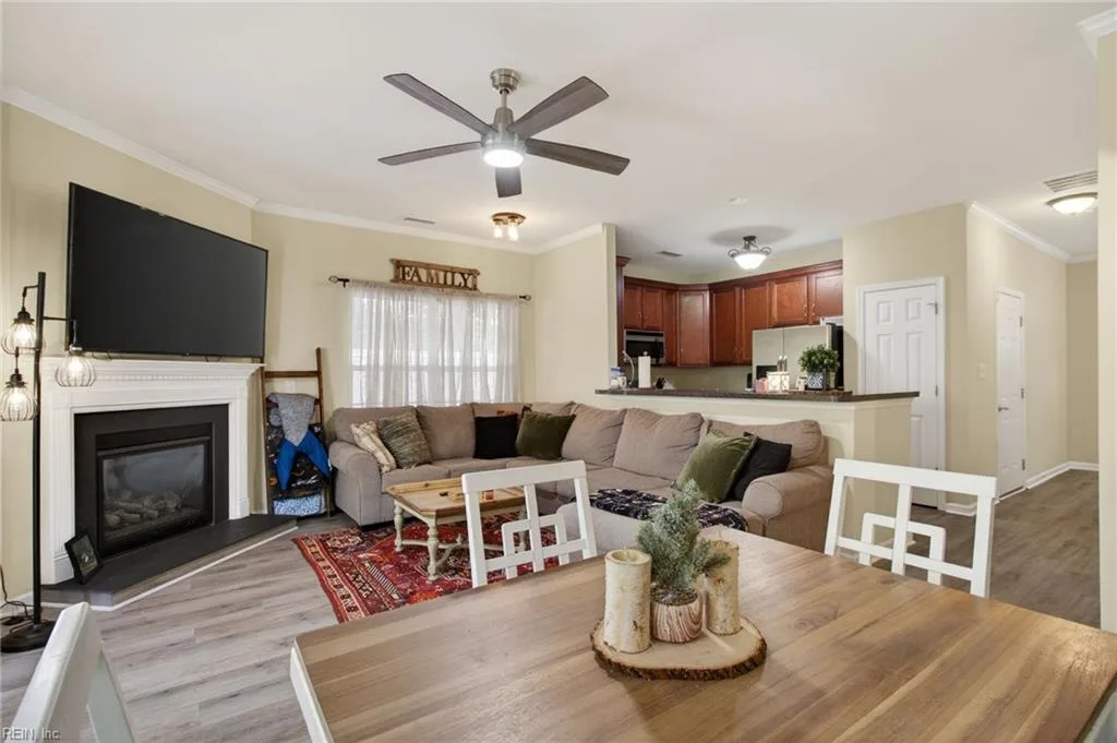 323 Congress ST, NEWPORTNEWS VA 23608 thumb 8