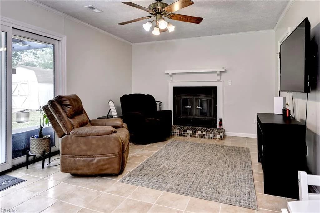 117 Sandy Lake DR, HAMPTON VA 23666 thumb 12