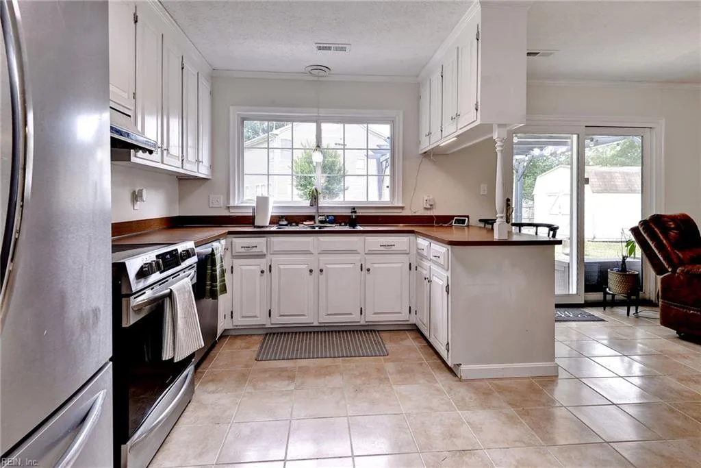 117 Sandy Lake DR, HAMPTON VA 23666 thumb 8