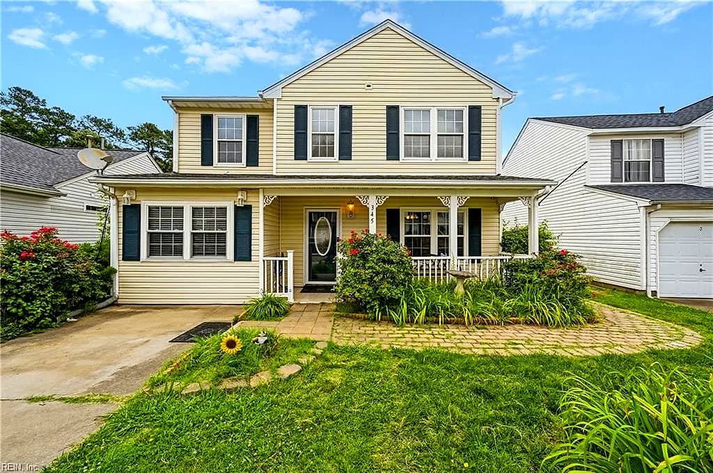 345 Circuit LN, NEWPORT NEWS VA 23608 - Photo 2