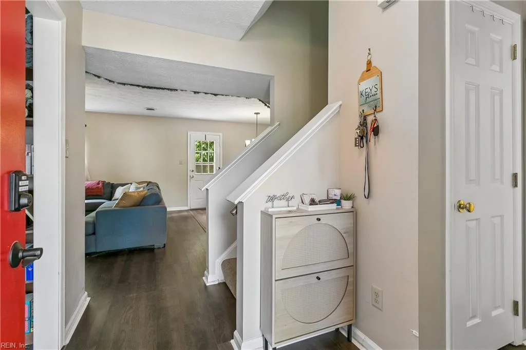 307 Nelson PW, HAMPTON VA 23669 thumb 9