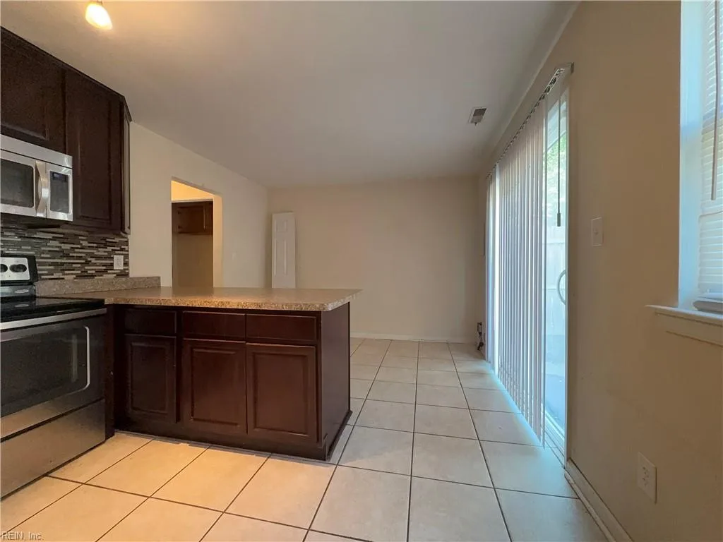 406 Osprey ST, VIRGINIABEACH VA 23462 thumb 7
