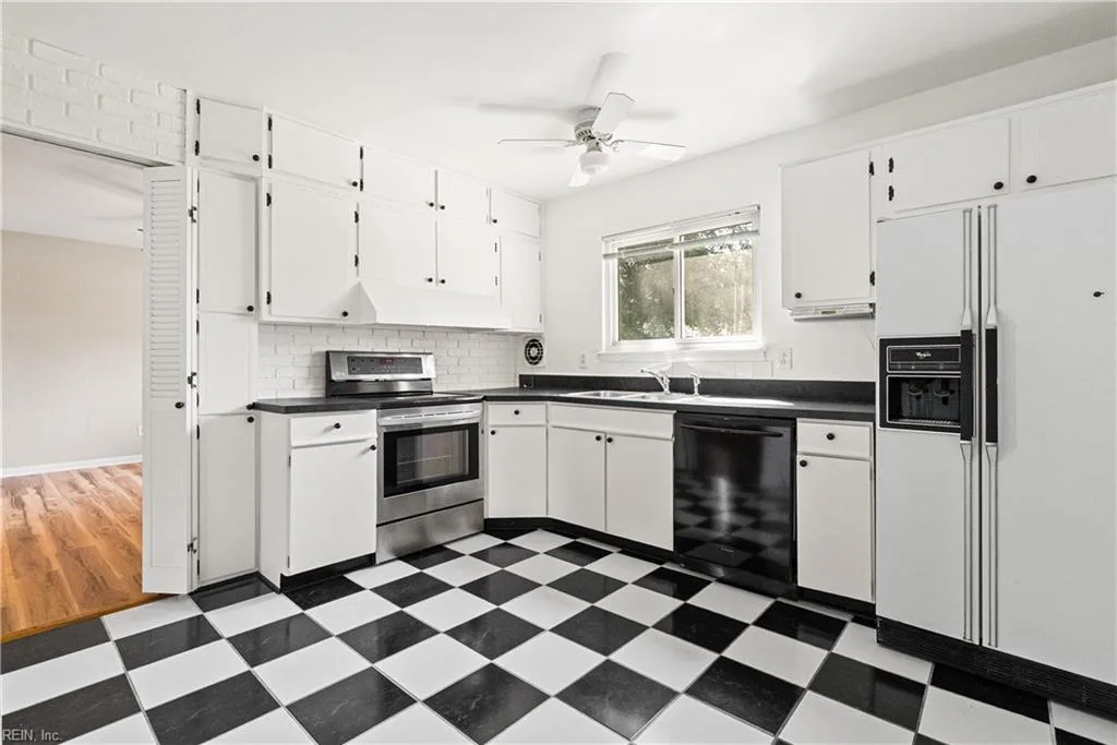 472 Carnegie RD, VIRGINIA BEACH VA 23452 thumb 11