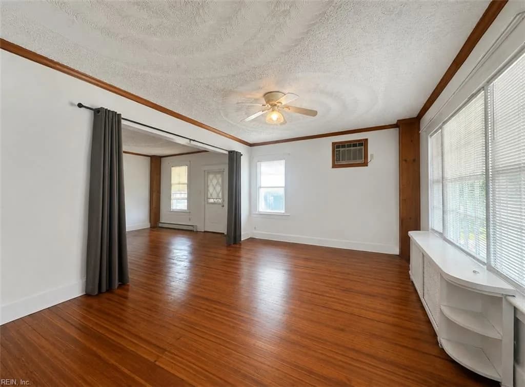202 Hough AVE, NORFOLK VA 23523 thumb 9