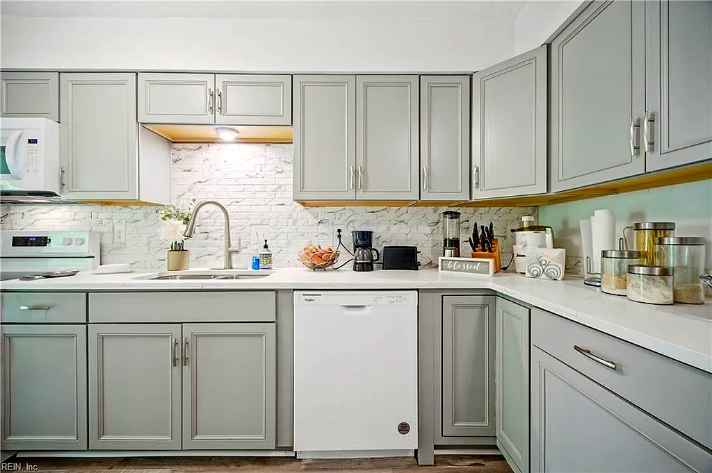 8530 Tidewater DR #314, NORFOLK VA 23503 thumb 7