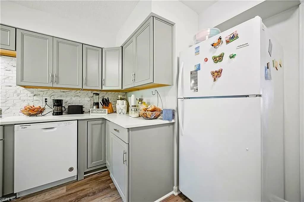 8530 Tidewater DR #314, NORFOLK VA 23503 thumb 8