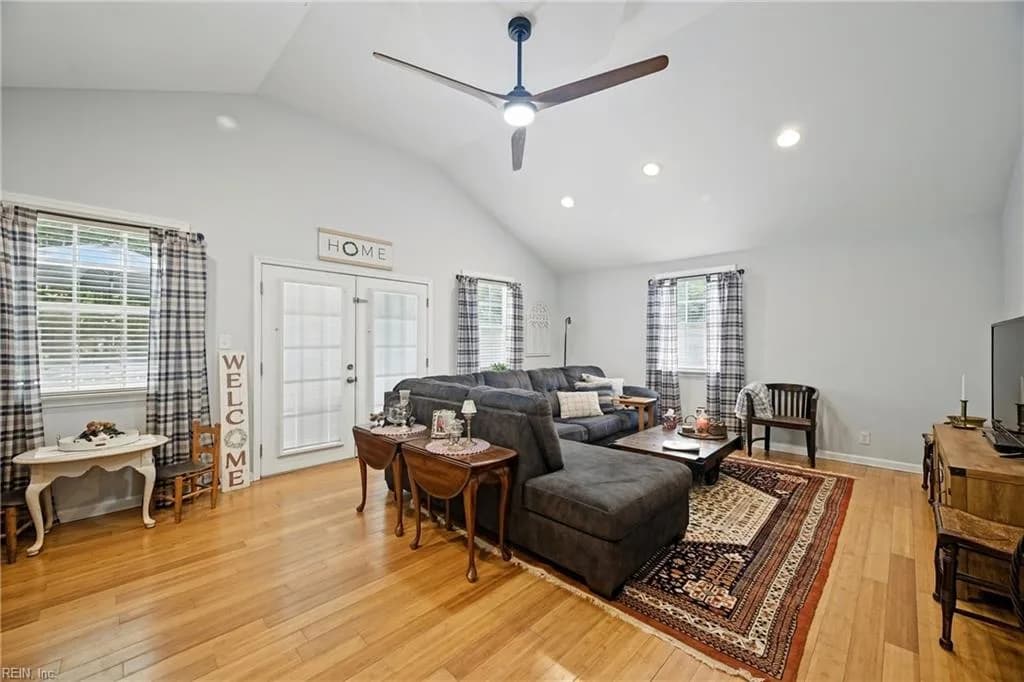 8729 Marlfield RD, GLOUCESTER VA 23061 thumb 12