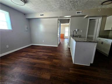 1044 26th ST, NEWPORT NEWS VA 23607 thumb 11