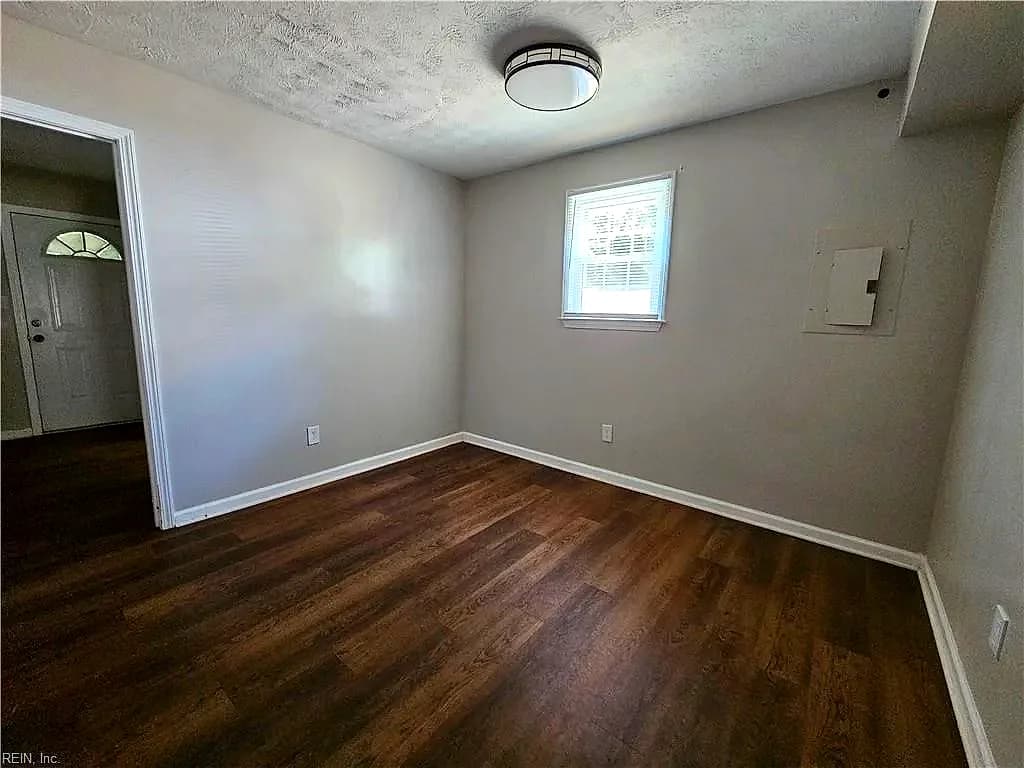 1044 26th ST, NEWPORT NEWS VA 23607 thumb 6