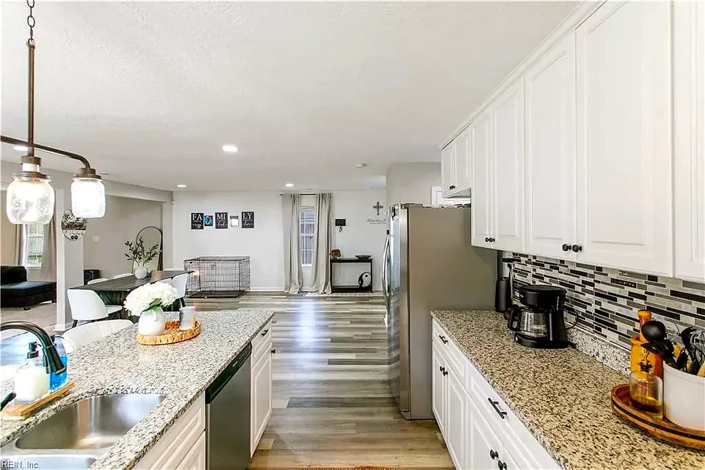 145 Greenfield CRES, SUFFOLK VA 23434 thumb 12