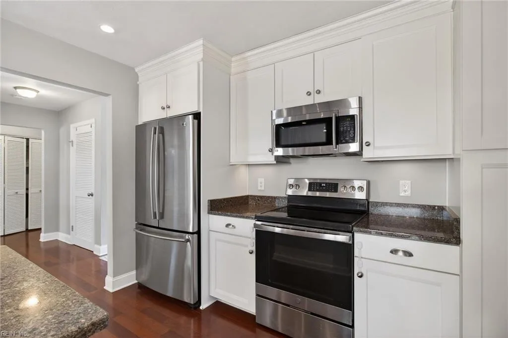2600 Sunnyfield CT, VIRGINIA BEACH VA 23454 thumb 8