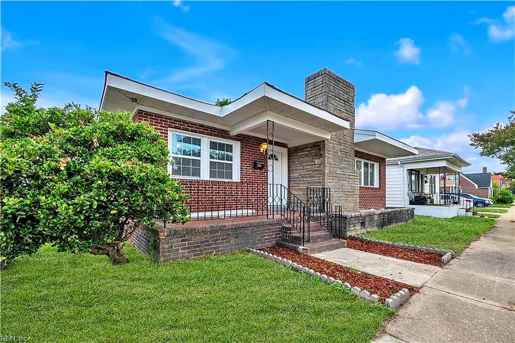 2316 Effingham ST, PORTSMOUTH VA 23704 - Photo 4