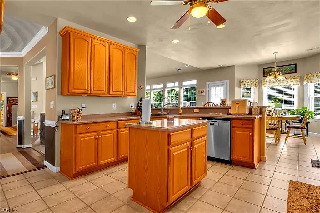 504 Dorothy CT, CHESAPEAKE VA 23323 thumb 11