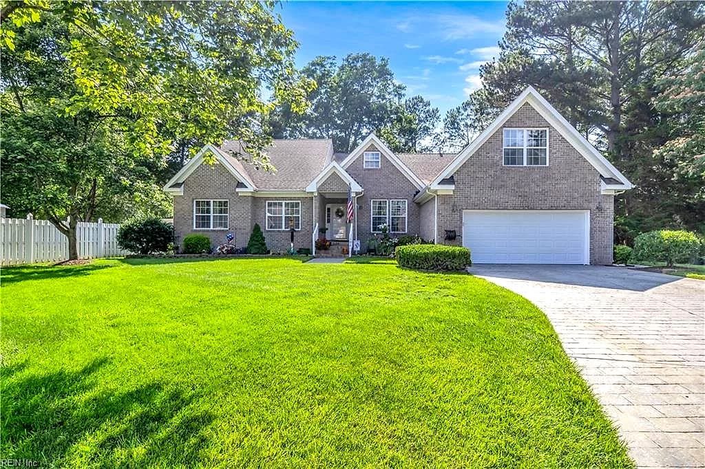 504 Dorothy CT, CHESAPEAKE VA 23323 - Photo 3