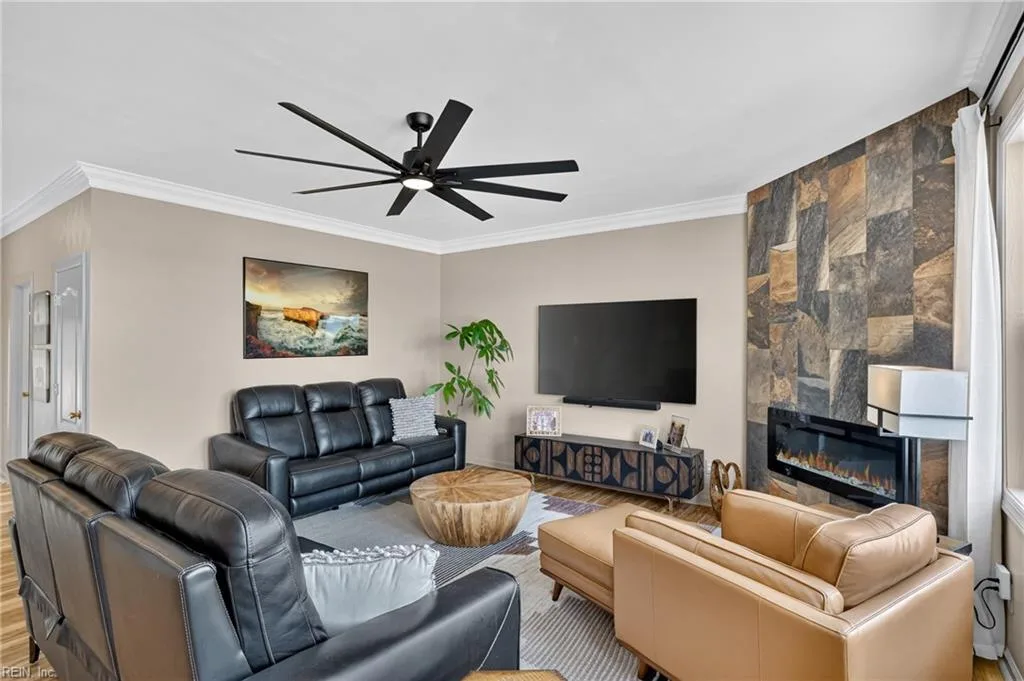2069 Bierce DR, VIRGINIABEACH VA 23454 thumb 11